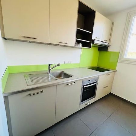 Logement A 10 Minutes A Pied De La Gare Centre Avignon Extérieur photo